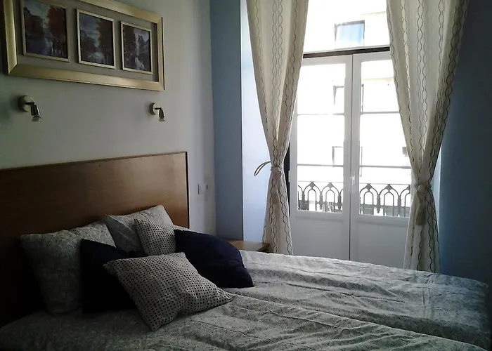 Guest house Baixa 3*